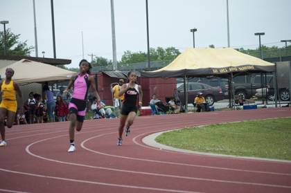 2010 Spring Track Meets Part 1 — By Melvin Parker — photo 425