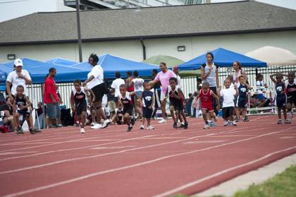 2010 Spring Track Meets Part 1 — By Melvin Parker — photo 435