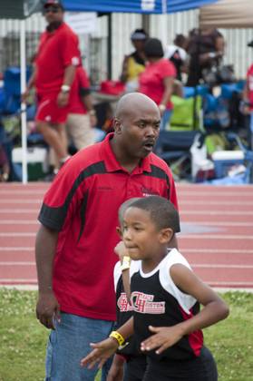 2010 Spring Track Meets Part 1 — By Melvin Parker — photo 466