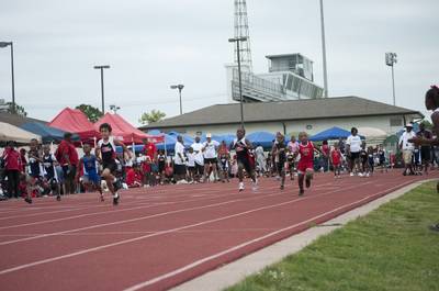 2010 Spring Track Meets Part 1 — By Melvin Parker — photo 478
