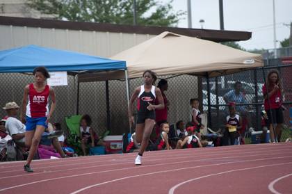 2010 Spring Track Meets Part 1 — By Melvin Parker — photo 481