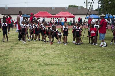 2010 Spring Track Meets Part 1 — By Melvin Parker — photo 512