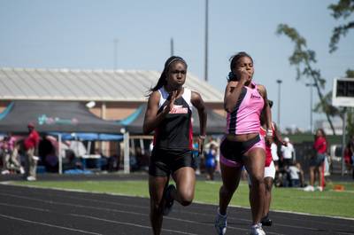 2010 Spring Track Meets Part 1 — By Melvin Parker — photo 556