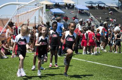 2010 Spring Track Meets Part 1 — By Melvin Parker — photo 572