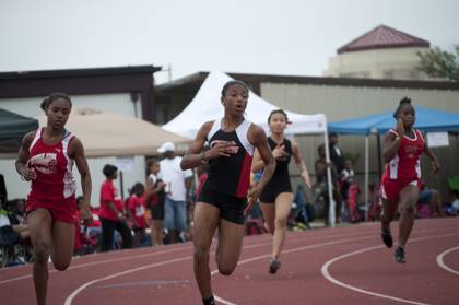 2010 Spring Track Meets Part 1 — By Melvin Parker — photo 583