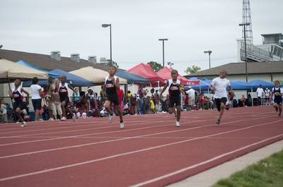 2010 Spring Track Meets Part 1 — By Melvin Parker — photo 594