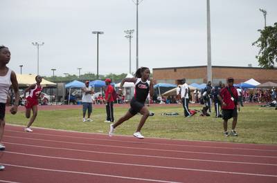 2010 Spring Track Meets Part 1 — By Melvin Parker — photo 620