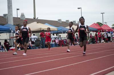 2010 Spring Track Meets Part 1 — By Melvin Parker — photo 622
