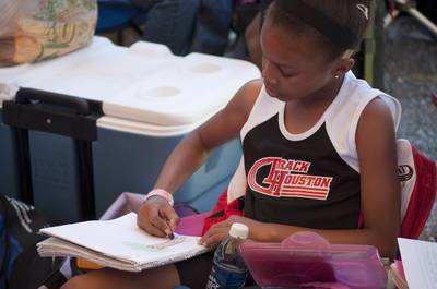 2010 Spring Track Meets Part 1 — By Melvin Parker — photo 636