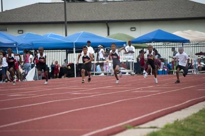 2010 Spring Track Meets Part 1 — By Melvin Parker — photo 641