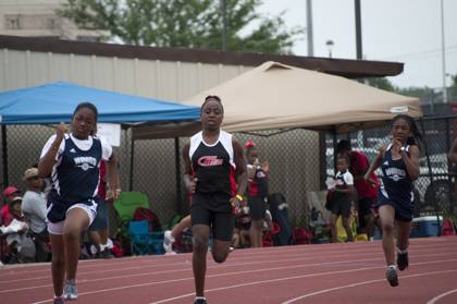 2010 Spring Track Meets Part 1 — By Melvin Parker — photo 665