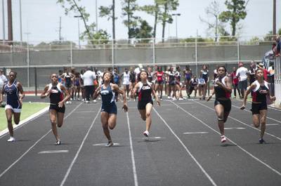 2010 Spring Track Meets Part 2 — By Melvin Parker — photo 7