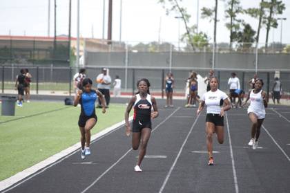 2010 Spring Track Meets Part 2 — By Melvin Parker — photo 24