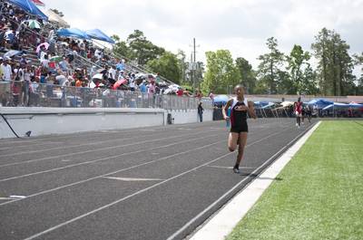 2010 Spring Track Meets Part 2 — By Melvin Parker — photo 27