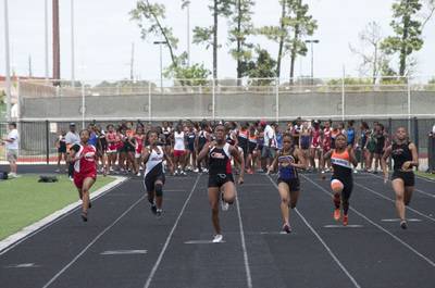 2010 Spring Track Meets Part 2 — By Melvin Parker — photo 67