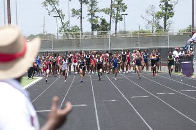 2010 Spring Track Meets Part 2 — By Melvin Parker — photo 99