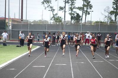 2010 Spring Track Meets Part 2 — By Melvin Parker — photo 107