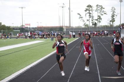 2010 Spring Track Meets Part 2 — By Melvin Parker — photo 110