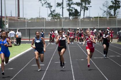 2010 Spring Track Meets Part 2 — By Melvin Parker — photo 120