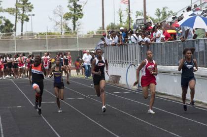 2010 Spring Track Meets Part 2 — By Melvin Parker — photo 122