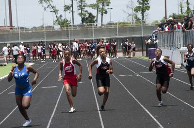 2010 Spring Track Meets Part 2 — By Melvin Parker — photo 155