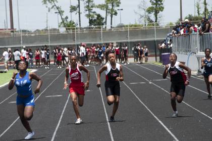 2010 Spring Track Meets Part 2 — By Melvin Parker — photo 156
