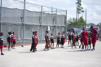 2010 Spring Track Meets Part 2 — By Melvin Parker — photo 162