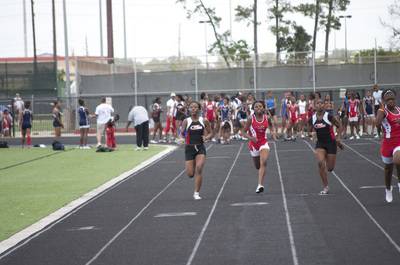 2010 Spring Track Meets Part 2 — By Melvin Parker — photo 193