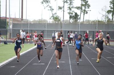 2010 Spring Track Meets Part 2 — By Melvin Parker — photo 212