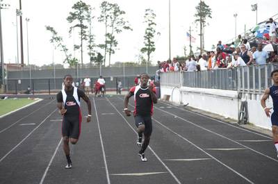 2010 Spring Track Meets Part 2 — By Melvin Parker — photo 237