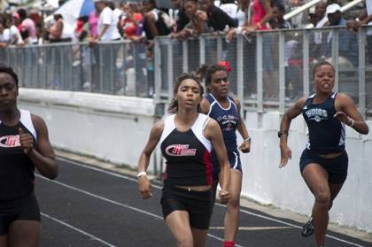 2010 Spring Track Meets Part 2 — By Melvin Parker — photo 250