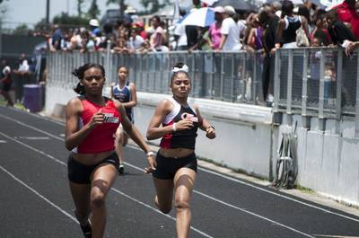 2010 Spring Track Meets Part 2 — By Melvin Parker — photo 258
