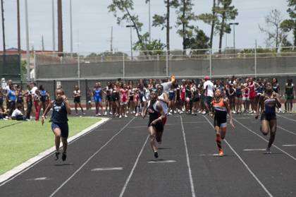 2010 Spring Track Meets Part 2 — By Melvin Parker — photo 279