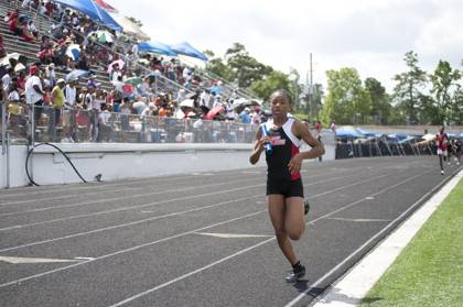2010 Spring Track Meets Part 2 — By Melvin Parker — photo 297