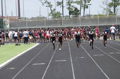 2010 Spring Track Meets Part 2 — By Melvin Parker — photo 300