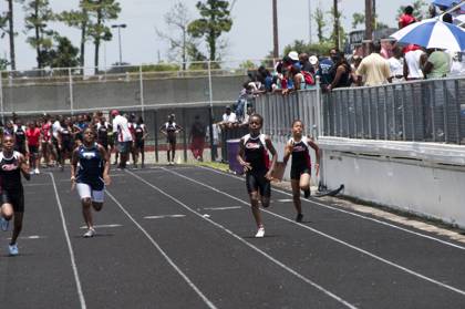 2010 Spring Track Meets Part 2 — By Melvin Parker — photo 315