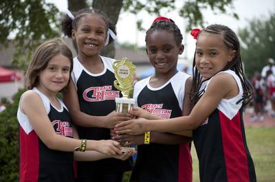 2010 Spring Track Meets Part 2 — By Melvin Parker — photo 324