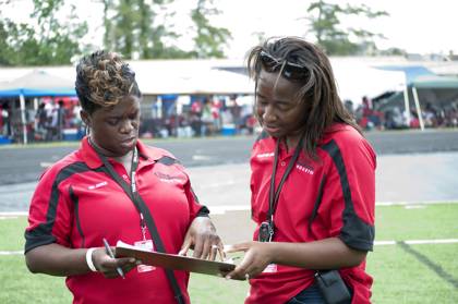 2010 Spring Track Meets Part 2 — By Melvin Parker — photo 411