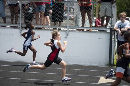 2010 Spring Track Meets Part 2 — By Melvin Parker — photo 417