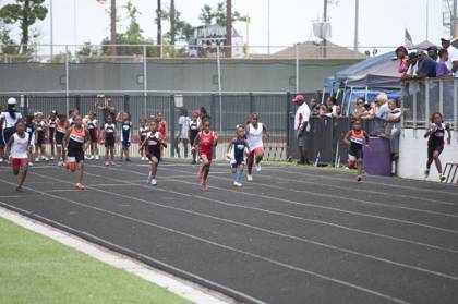 2010 Spring Track Meets Part 2 — By Melvin Parker — photo 423