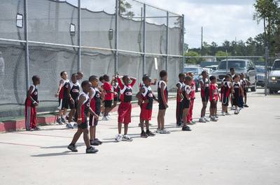 2010 Spring Track Meets Part 2 — By Melvin Parker — photo 466