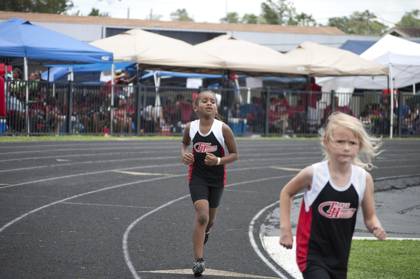 2010 Spring Track Meets Part 2 — By Melvin Parker — photo 475