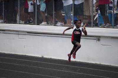 2010 Spring Track Meets Part 2 — By Melvin Parker — photo 480