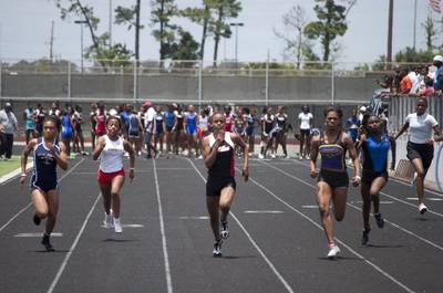 2010 Spring Track Meets Part 2 — By Melvin Parker — photo 492