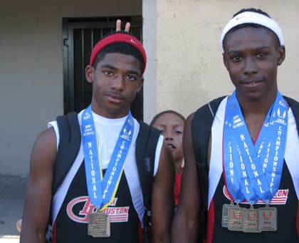 2010 USATF National Junior Olympic — Sacramento CA — photo 20