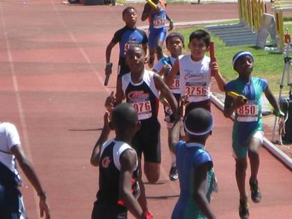 2010 USATF National Junior Olympic — Sacramento CA — photo 28