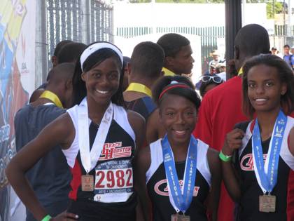 2010 USATF National Junior Olympic — Sacramento CA — photo 250