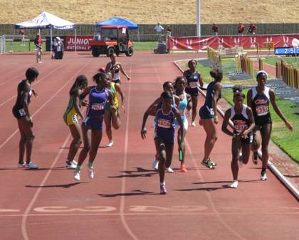 2010 USATF National Junior Olympic — Sacramento CA — photo 350