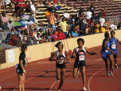 2010 USATF National Junior Olympic — Sacramento CA — photo 573
