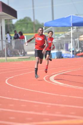 2012 Track Houston Track Meet — photo 11